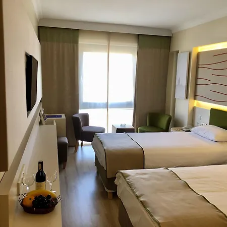 Отель Prestige Old 3*