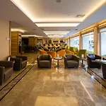 Hotel Prestige Old 3*