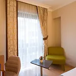Prestige Old Hotel