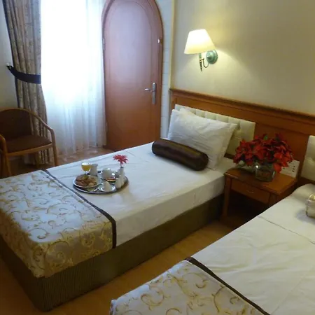 فندق Prestige Old