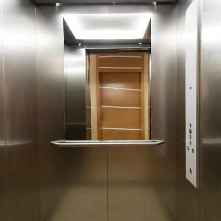 Hotel Prestige Old 3*